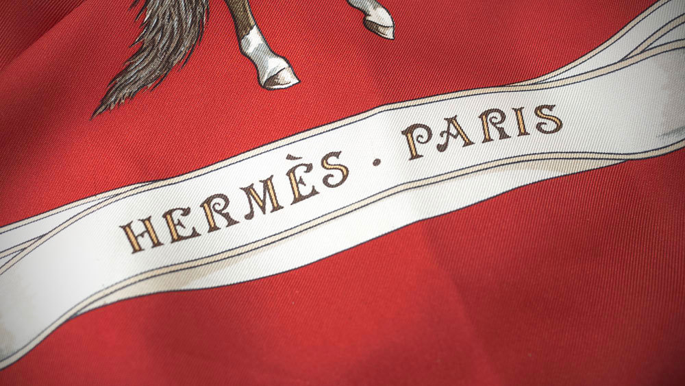 Herm&egrave;s En Piste